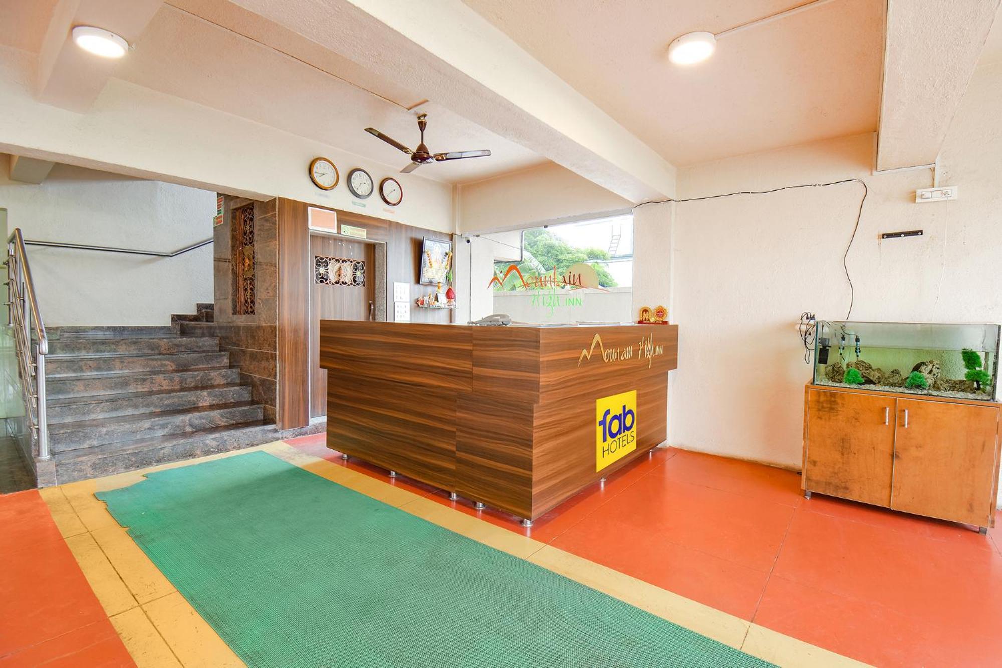 Fabhotel Mountain High - Nr Lifeline Hospital