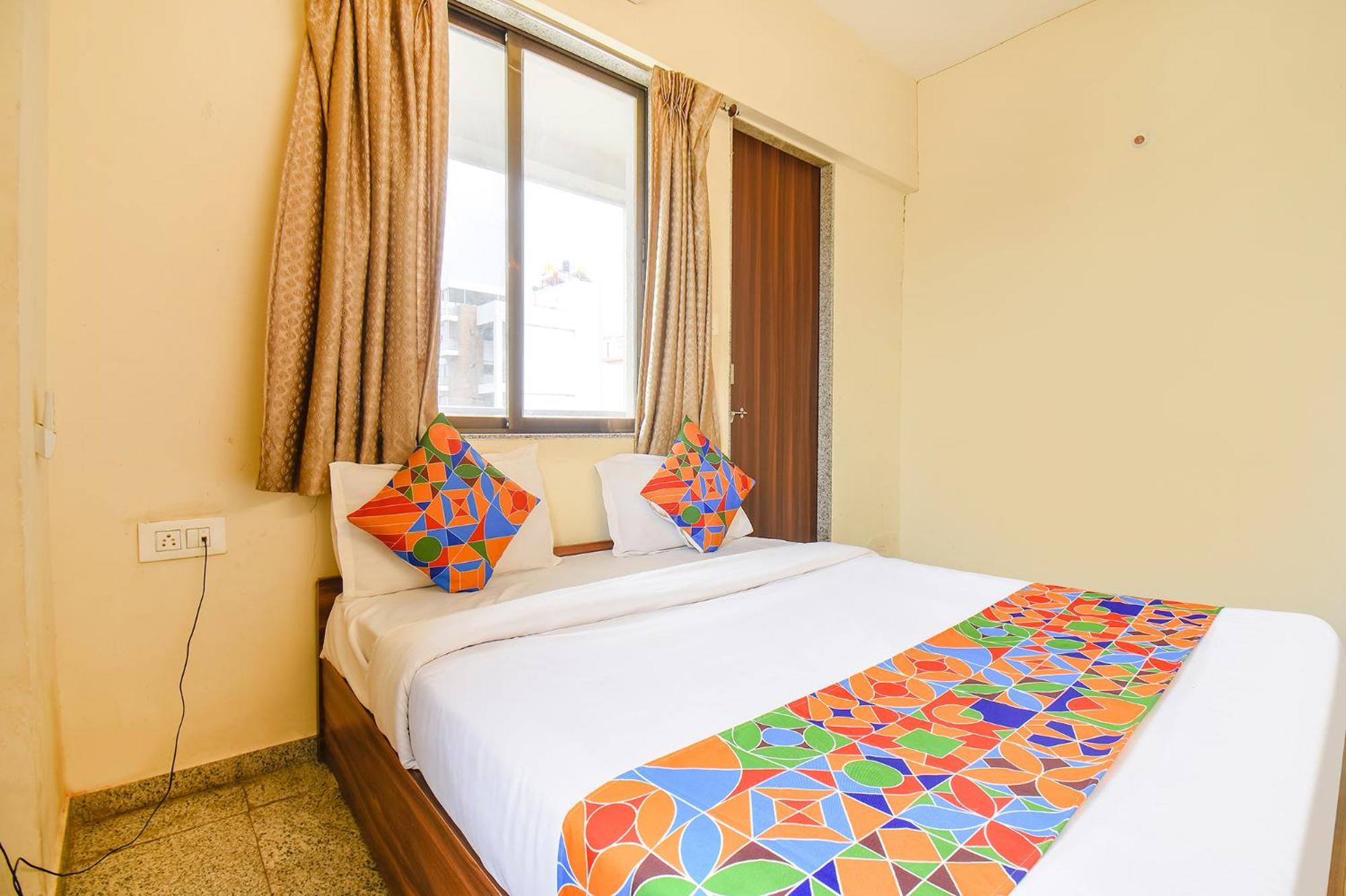 Fabhotel Mountain High - Nr Lifeline Hospital Hotel 3*